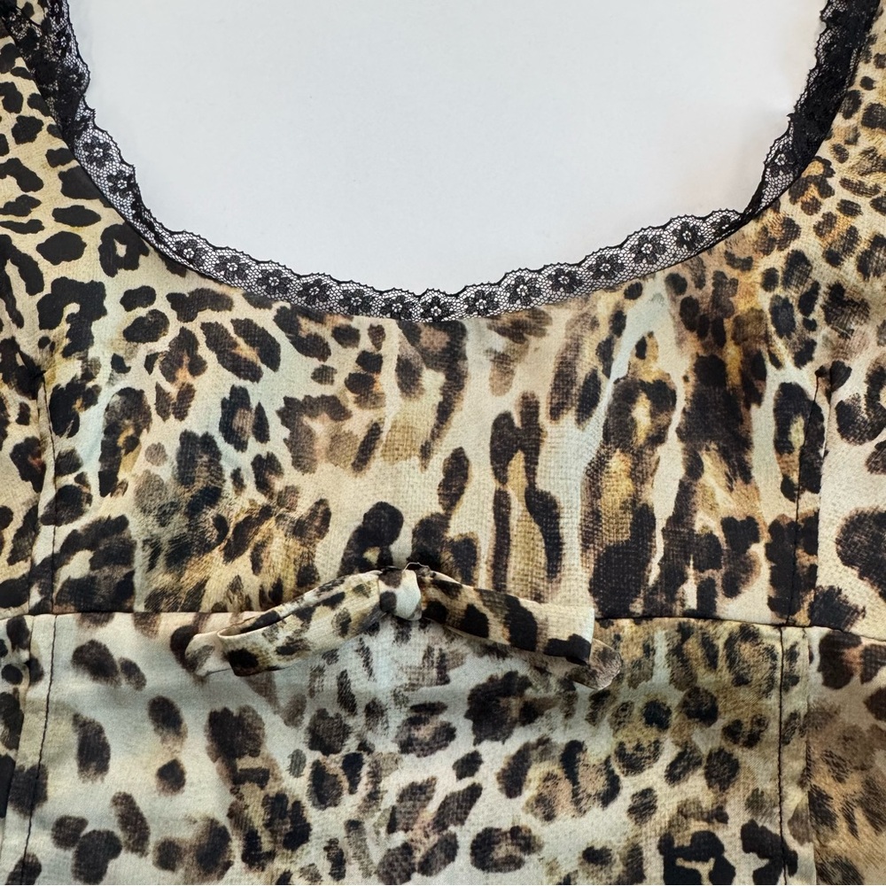 Leopard Print Lace Trim Top